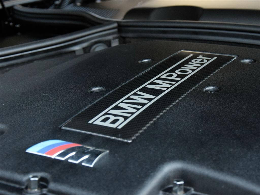 Eindresultaat BMW Z8 - Exlcusive Detailing behandeling