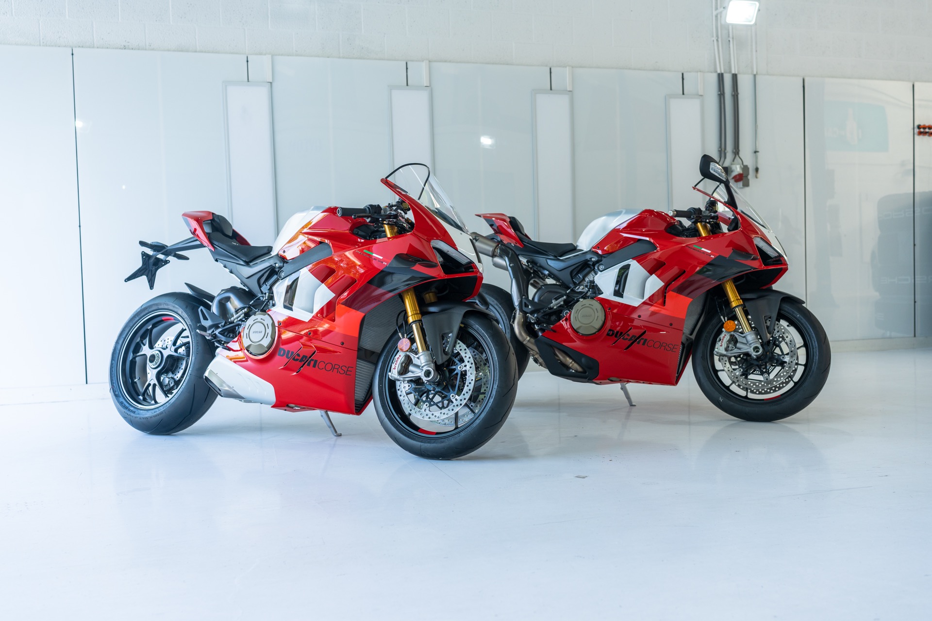 Ducati Panigale V4R-19