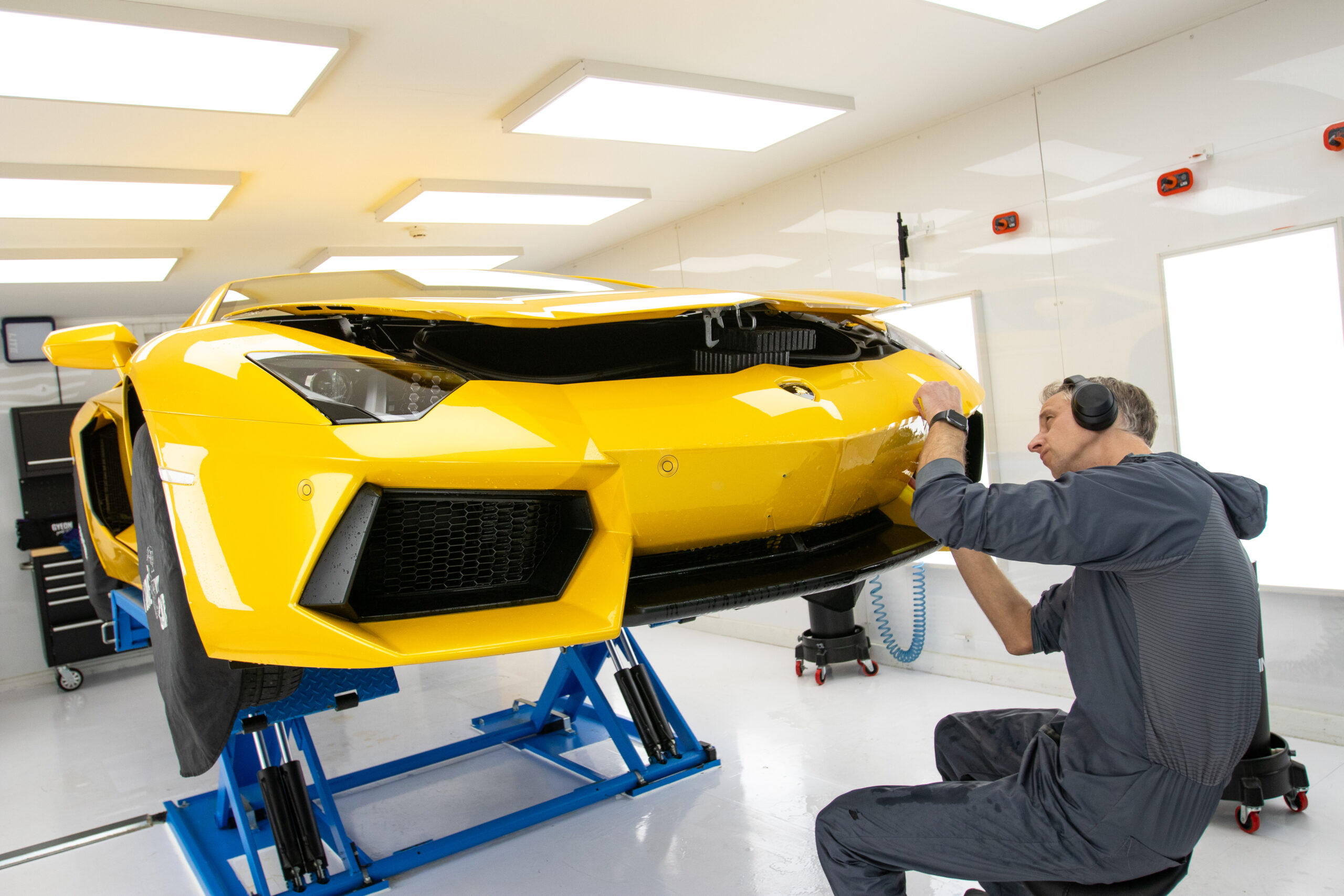 Lamborghine Aventador-14