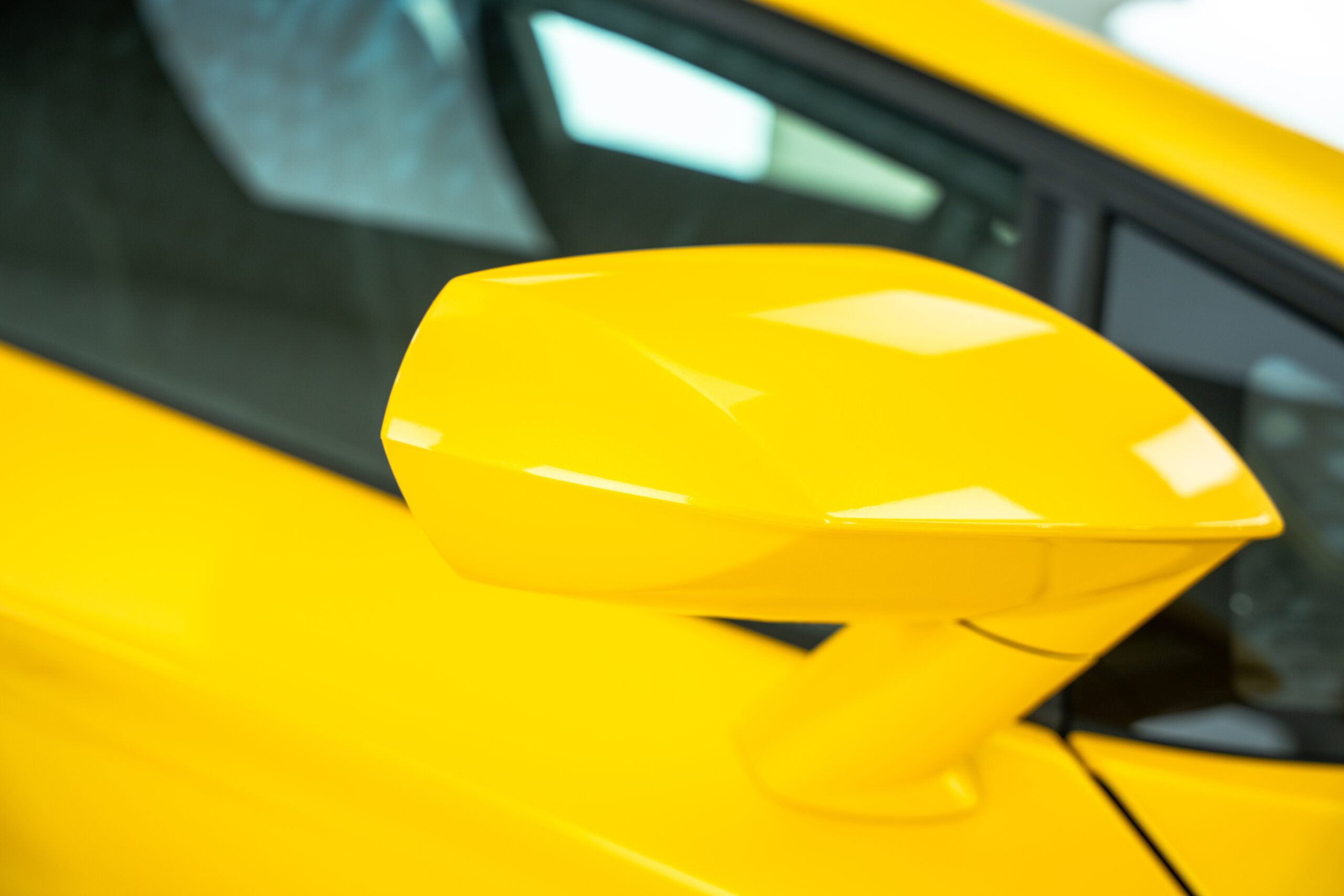 Lamborghini Aventador-11